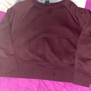 Burgundy Nike cropped sweatshirt